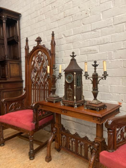 The best gothic throne arm chairs in walnut 180 cm tall