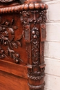 Renaissance style Canopy bed in Walnut, France 19th century