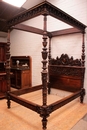 Renaissance style Canopy bed in Walnut, France 19th century