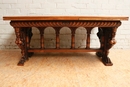 Renaissance style Table in Walnut, France 19th century