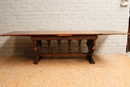 Renaissance style Table in Walnut, France 19th century