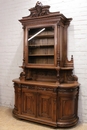 Henri II style Cabinet in Walnut, France 19th century