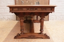 Henri II style Desk table in Walnut, France 19th century