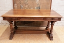 Henri II style Desk table in Walnut, France 19th century