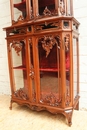 Louis XV style Display cabinet in Walnut, Belgium 19th century