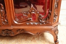 Louis XV style Display cabinet in Walnut, Belgium 19th century