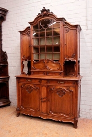 Walnut Louis XV cabinet