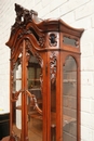 Louis XV style Display cabinet in Walnut, Belgium 19th century