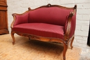 Louis XV style Sofa in Walnut, France 19th century