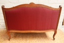 Louis XV style Sofa in Walnut, France 19th century