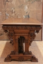 Renaissance style Table in Walnut, France 19th century