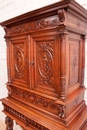Renaissance style Cabinet in Walnut, France 19th century