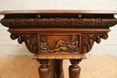 Renaissance style Desk in Walnut, France 19th century