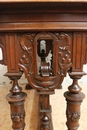 Renaissance style Desk table in Walnut, France 19th century