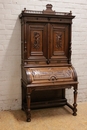 Renaissance style Desk in Walnut, France 19th century