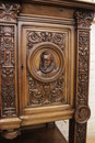 Renaissance style Cabinet in Walnut, France 19th century